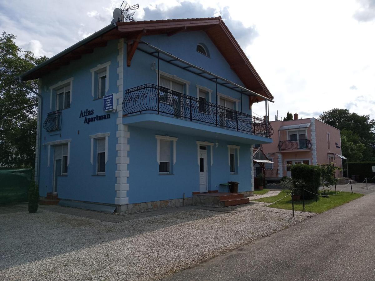 Atlas Apartman Buk Bagian luar foto
