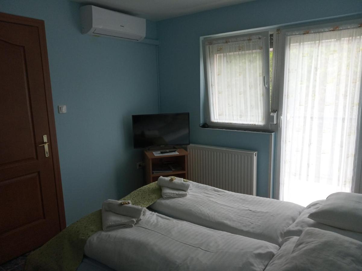 Atlas Apartman Buk Bagian luar foto