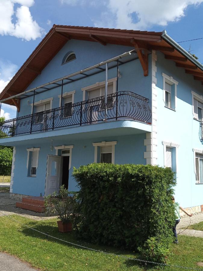 Atlas Apartman Buk Bagian luar foto