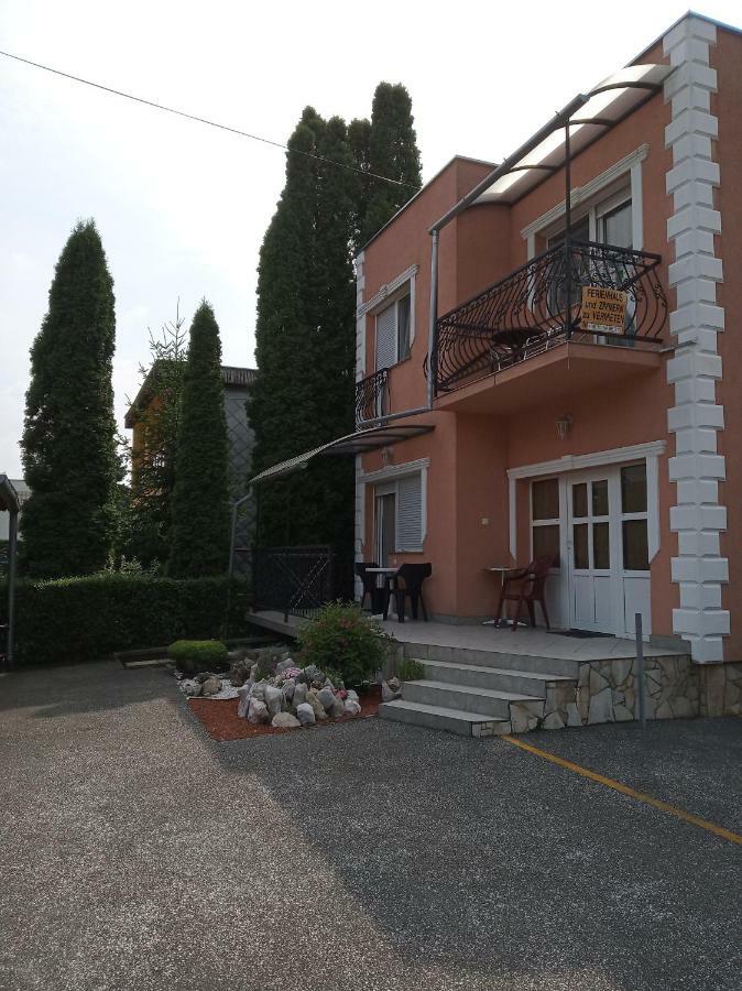 Atlas Apartman Buk Bagian luar foto